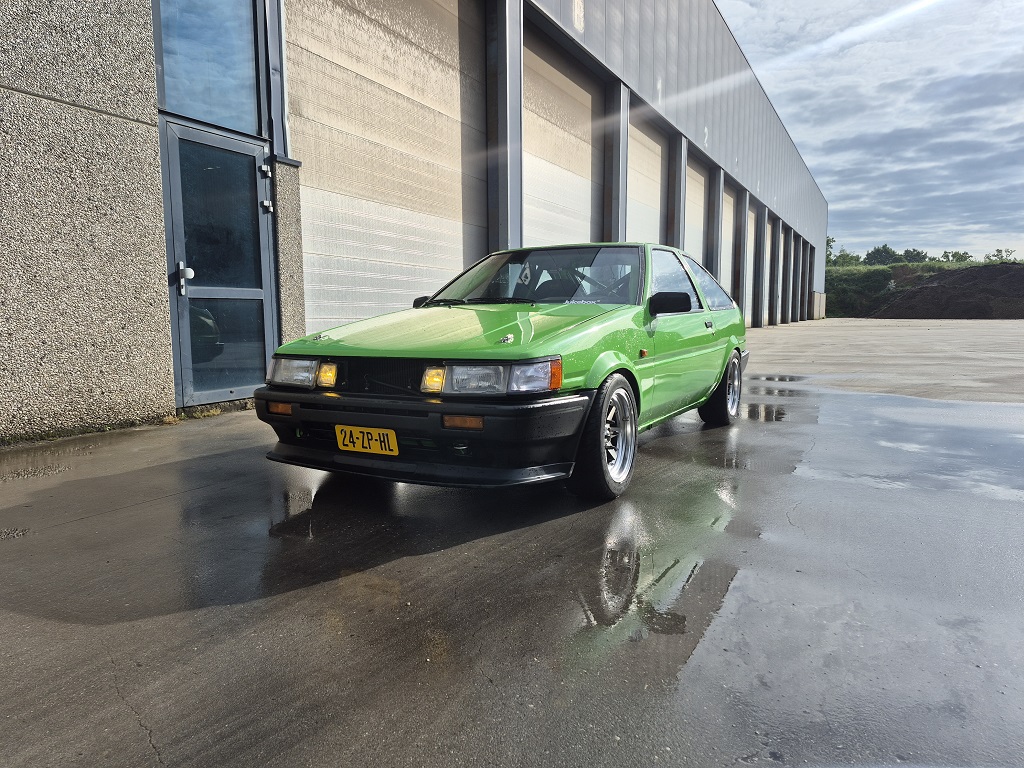 [Image: AEU86 AE86 - Koen's 86 - every drive a new issue]
