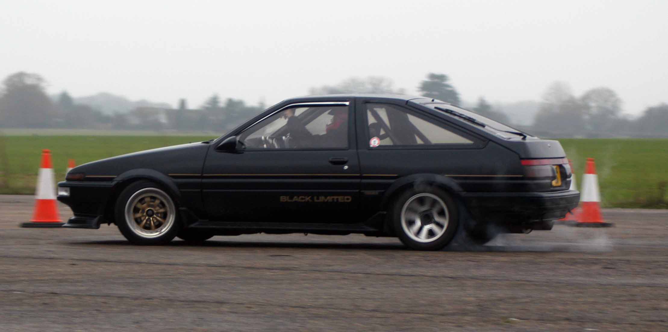 [Image: AEU86 AE86 - Toyota revives Black Limited 86]