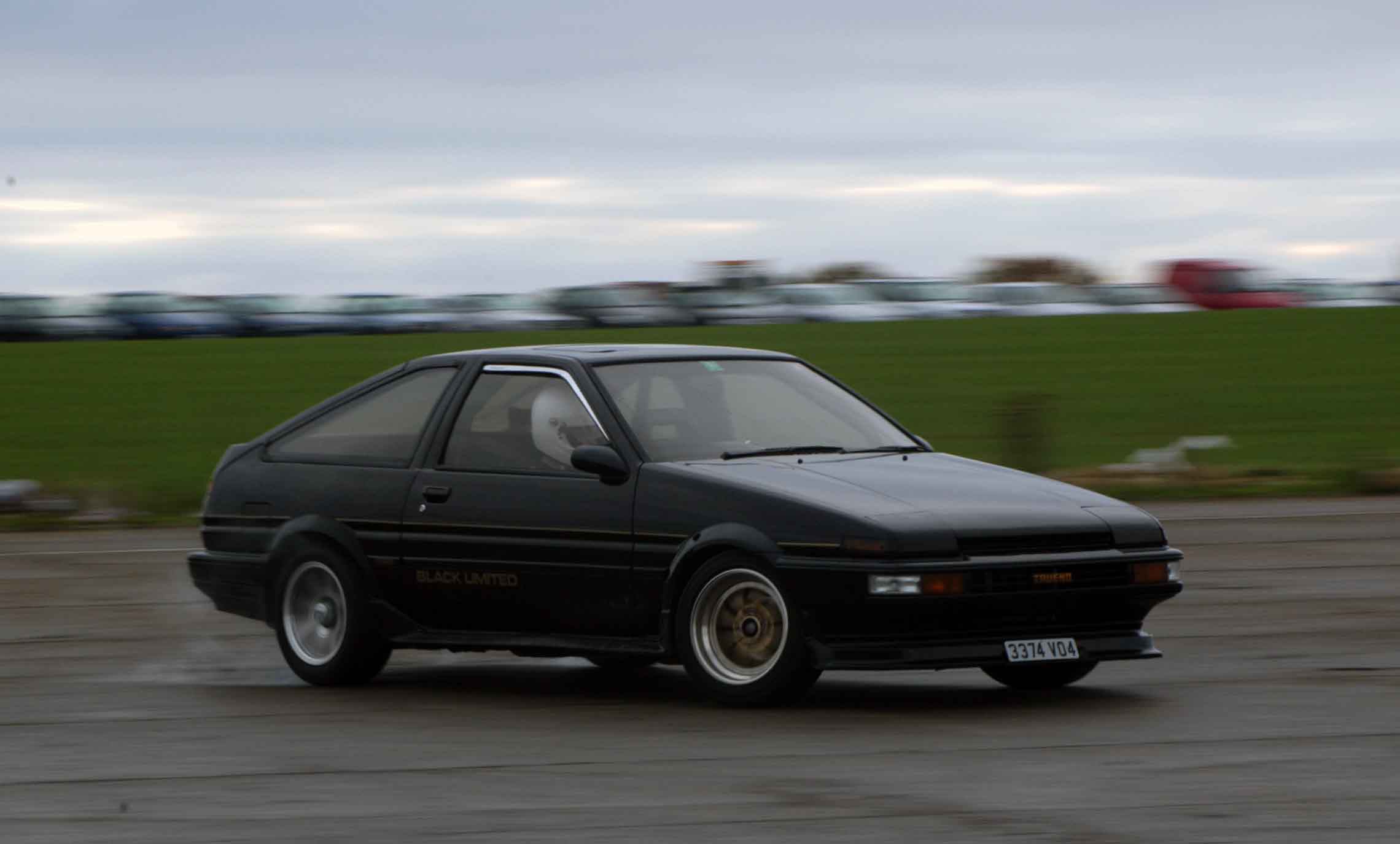 [Image: AEU86 AE86 - Toyota revives Black Limited 86]