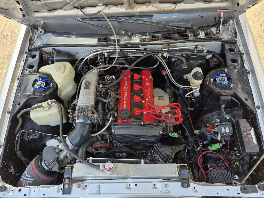 [Image: AEU86 AE86 - Koen's 86 - every drive a new issue]