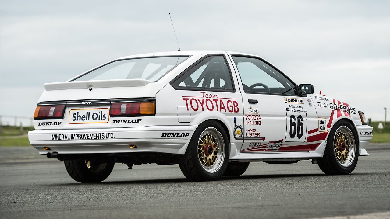 Toyota Corolla AE86 winning the BTCC in 1987