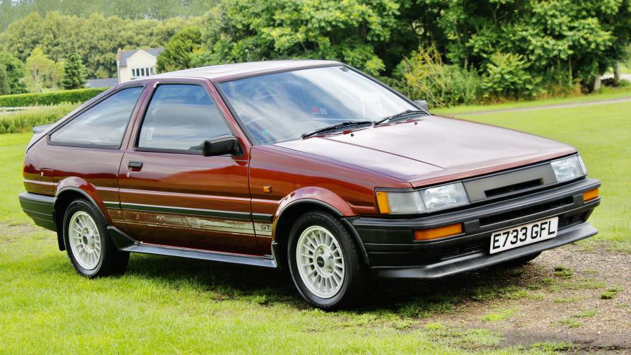 One owner Corolla AE86 sells well!